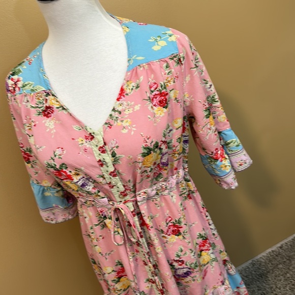 Floral Pink and Blue Maxi Dress - Picture 2 of 4